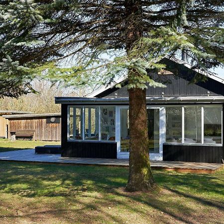 Holiday Home Hasle III Bagian luar foto