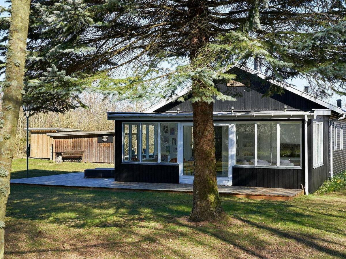 Holiday Home Hasle III Bagian luar foto